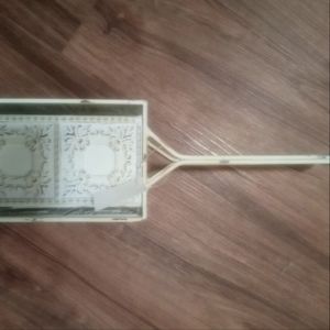 Metal lantern basket-carry basket